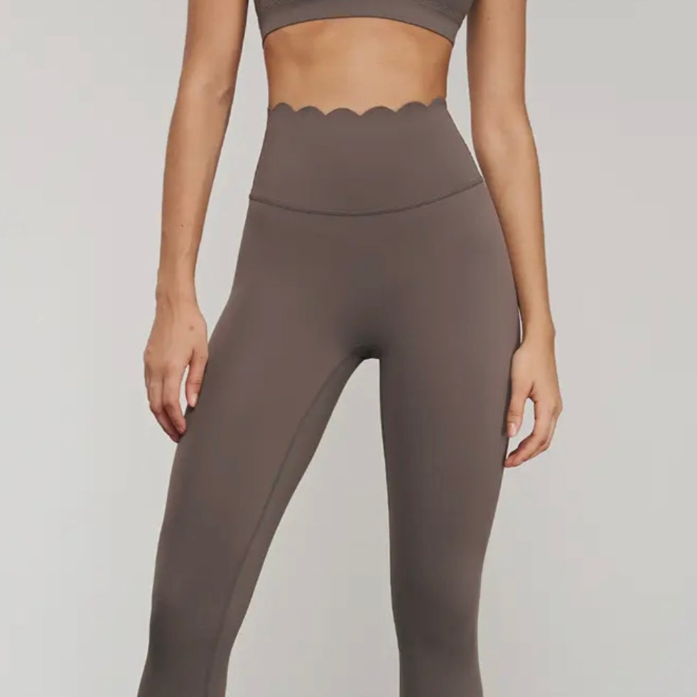 Mocha Scalloped High Rise Leggings